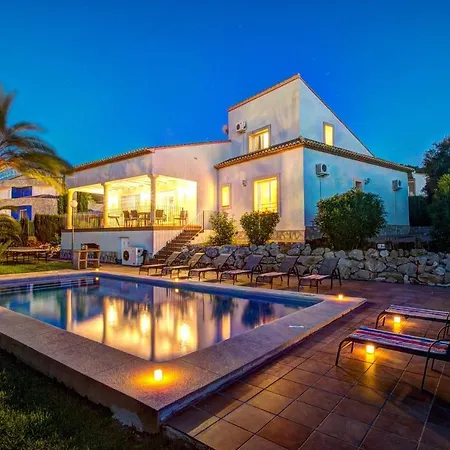 Villa Cabriel By