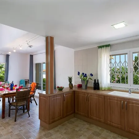 Villa Cabriel By